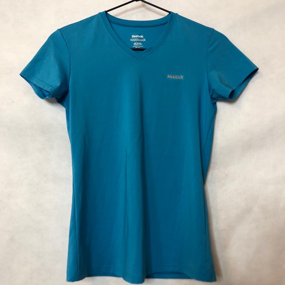 Reebok Women’s Play-Dry Athletic V-Neck Shirt XS